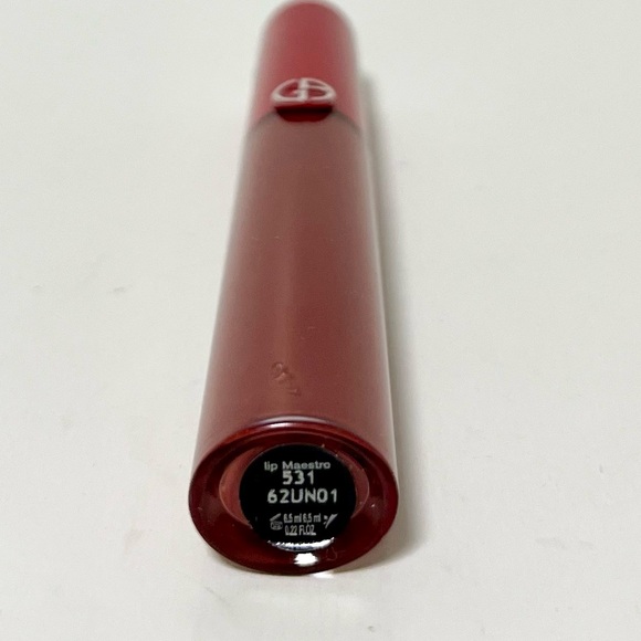 Armani Beauty
Lip Maestro Liquid Matte Lipstick - Cruise (531) - Picture 2 of 6